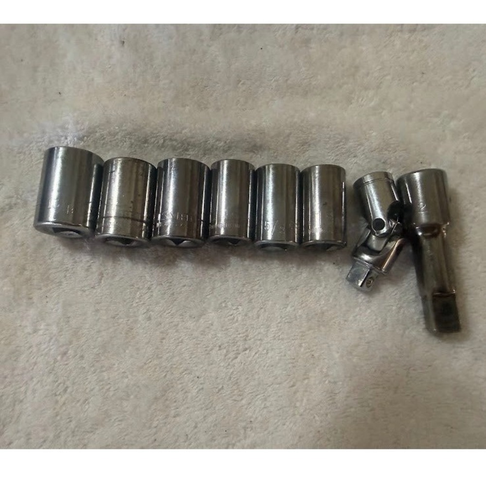 Craftsman 8pc SAE Socket Set 12 Point Universal Joint 3in Extension Multi Sizes.